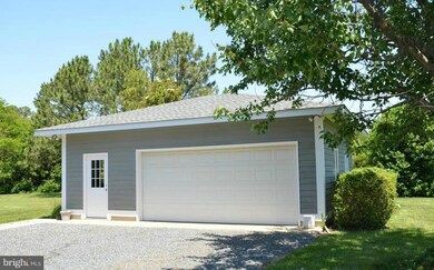 1310 Chancellor Point Rd, Trappe, MD 21673 - photo 5