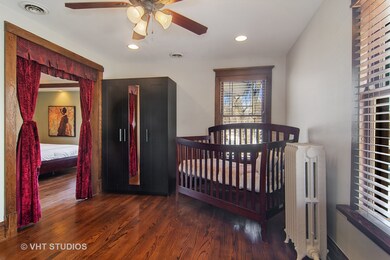 797 Laurel Ave, Des Plaines, IL 60016 - photo 3