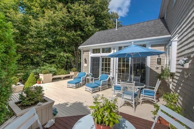 36 Forsyth Ct, Cotuit, MA 02635 - photo 2