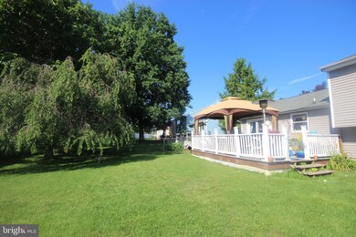 167 Independence Dr, Morrisville, PA 19067 - photo 2