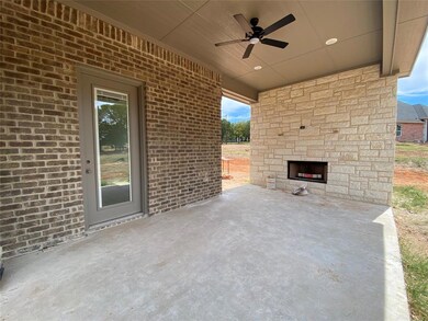 2556 N Cardinal Rd, Azle, TX 76020 - photo 3