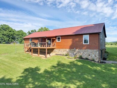 902 S Mill Rd, Greeneville, TN 37743 - photo 7