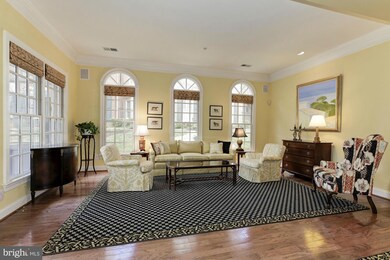 8501 Gavin Manor Ct, Chevy Chase, MD 20815 - photo 4