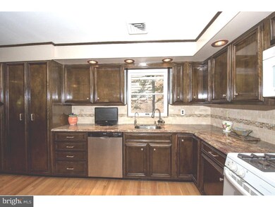 1511 James Rd, Wynnewood, PA 19096 - photo 6