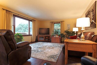 1622 W 12th St, Cedar Falls, IA 50613 - photo 2