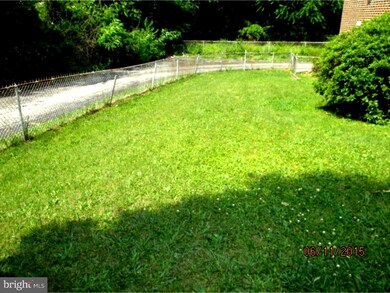 1131 Crestview Rd, Darby, PA 19023 - photo 4