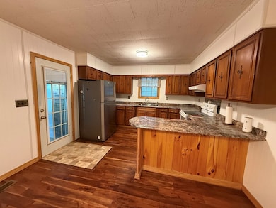 513 Bear Fork Rd, Mousie, KY 41839 - photo 5