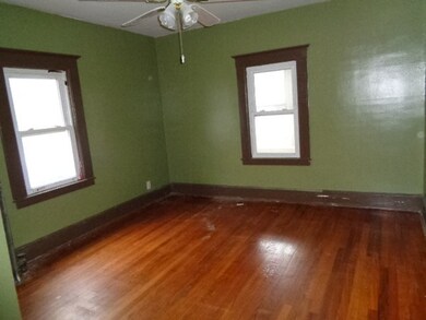 19 Fullerton St, Indian Orchard, MA 01151 - photo 7