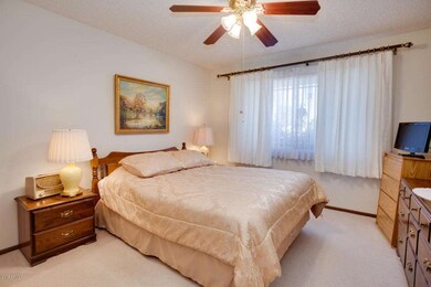 9734 W Granada Dr, Sun City, AZ 85373 - photo 7