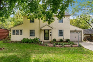 325 E New England Ave, Worthington, OH 43085 - photo 2