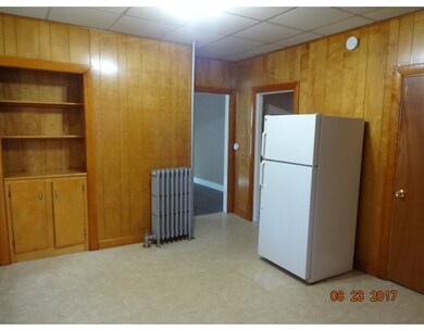 19 E Haverhill St unit 1R, Lawrence, MA 01841 - photo 4