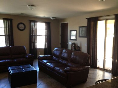 family room 2