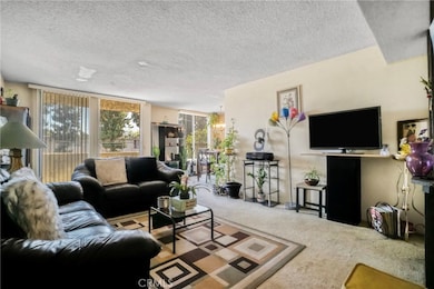 13903 Sherman Way unit 8, Van Nuys, CA 91405 - photo 5