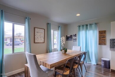 03-Dining Room
