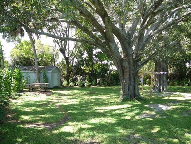 2017 Sunrise Blvd, Fort Pierce, FL 34950 - photo 4