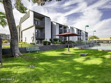 1651 S Dobson Rd unit ST, Mesa, AZ 85202 - photo 5