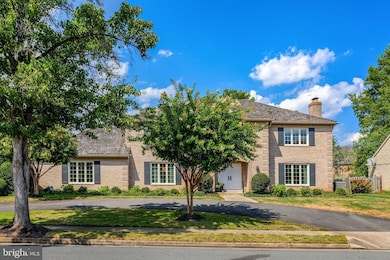 6305 Dunaway Ct, McLean, VA 22101 - photo 3