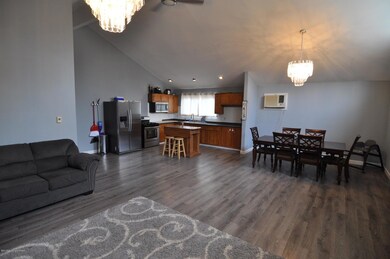 132 Drakes Dr, Jim Thorpe, PA 18229 - photo 3