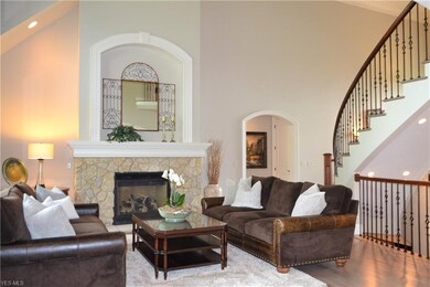 380 Club Dr W, Aurora, OH 44202 - photo 5