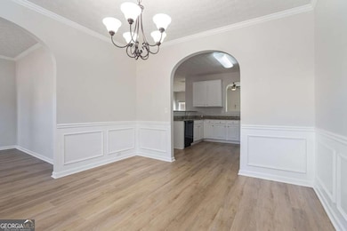 608 Harris Ct, Conyers, GA 30012 - photo 7