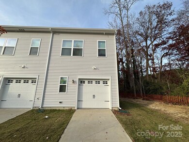 4754 Lakeview Rd unit 19, Charlotte, NC 28216 - photo 5