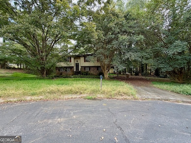 8562 Jarrard Ct, Jonesboro, GA 30236 - photo 3