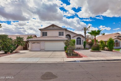 907 W Spur-11