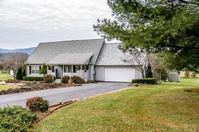 917 Patton Farm Rd, Stuarts Draft, VA 24477 - photo 7