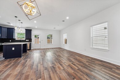 5011 Golden Forest Dr, Houston, TX 77091 - photo 4