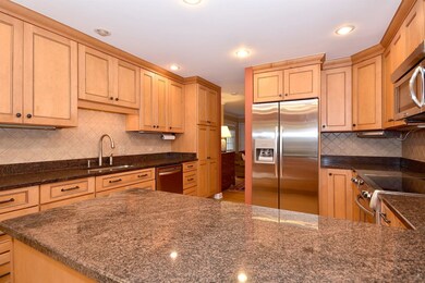 262 W Eggleston Ave unit D, Elmhurst, IL 60126 - photo 7