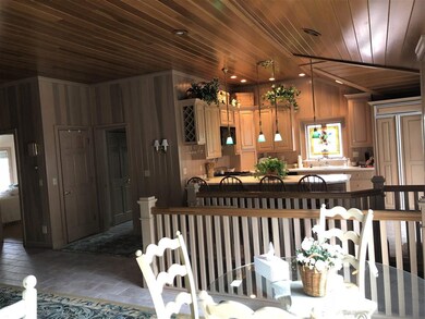 9726 N Bayshore Dr, Syracuse, IN 46567 - photo 2