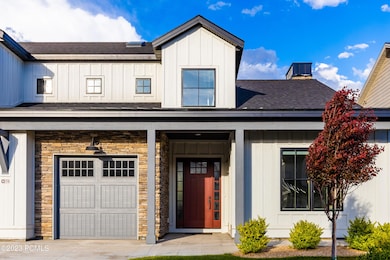 46-512FarmhouseWay