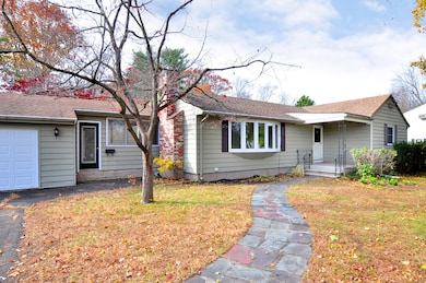 55 Foster Ln, Windsor, CT 06095 - photo 2