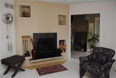 39 Myles Standish Dr, North Dartmouth, MA 02747 - photo 3