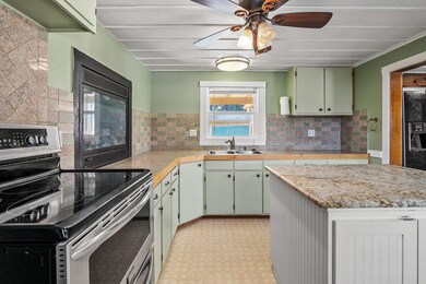 2185SWLowerRiverRd-007