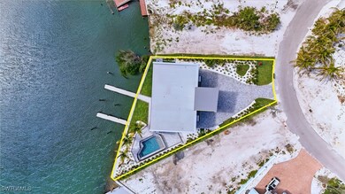 855 Lagoon St unit 4, Fort Myers Beach, FL 33931 - photo 7