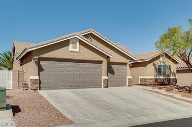 3 Car Garage. Single car garage can possibly have