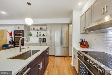 2370 Champlain St NW unit 36, Washington, DC 20009 - photo 2