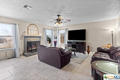 707 Margaret Lee St, Copperas Cove, TX 76522 - photo 5