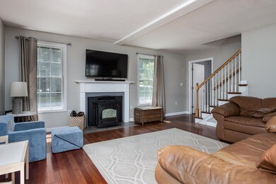 18 Songbird Dr, Concord, NH 03301 - photo 7