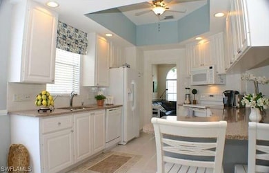 Granite Counter Tops, Bar Stools Seating