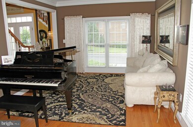 15735 Spyglass Hill Loop, Gainesville, VA 20155 - photo 6