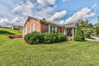 1505 Loop Rd-3