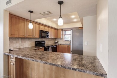 4200 Steamboat Bend unit 506, Fort Myers, FL 33919 - photo 7