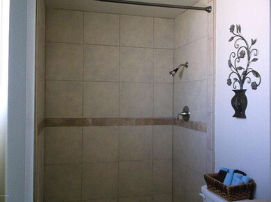 504 E Manhatton Dr unit 8, Tempe, AZ 85282 - photo 2