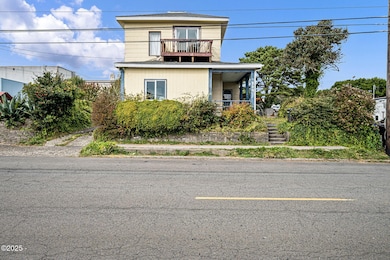 334 SW 9th St, Newport, OR 97365 - photo 3