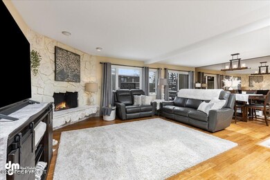07-Living Room 20240228-DW-1786-Edit