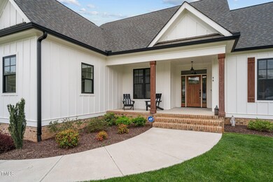 32-web-or-mls-_NFP4046