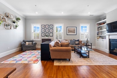 223 Main St unit 2, Charlestown, MA 02129 - photo 3