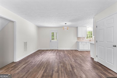 223 Pinehaven Dr, Lagrange, GA 30240 - photo 6